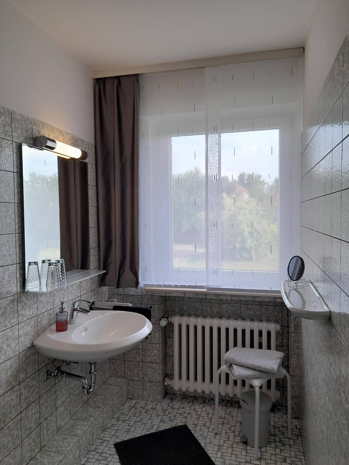 Apartamento vacacional entero, Doppelzimmer, Bad, Wc in Bad Driburg, Distrito de Höxter