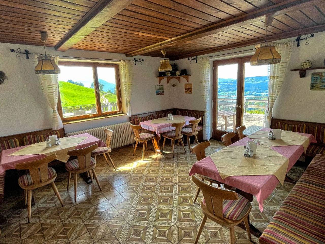 Bauernhof-Pension Stadler - Fewo für 4-5 Personen in Salzkammergut-Berge, Steinbach am Attersee