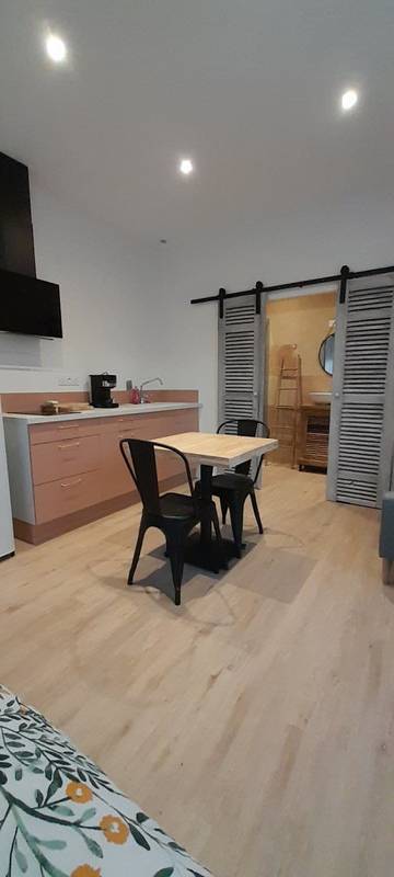 Studio pour 2 personnes, avec jardin dans le Lot-et-Garonne