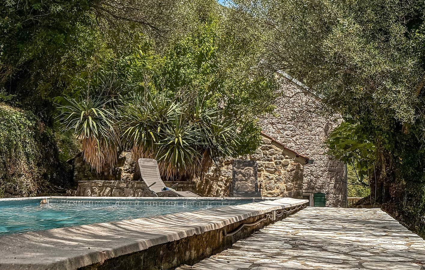 Κατοικία διακοπών για 8 άτομα με πισίνα in Podi-Sasovići, Μαυροβούνιο