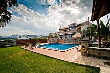 Villa for 8 People in North Crete, Photo 1