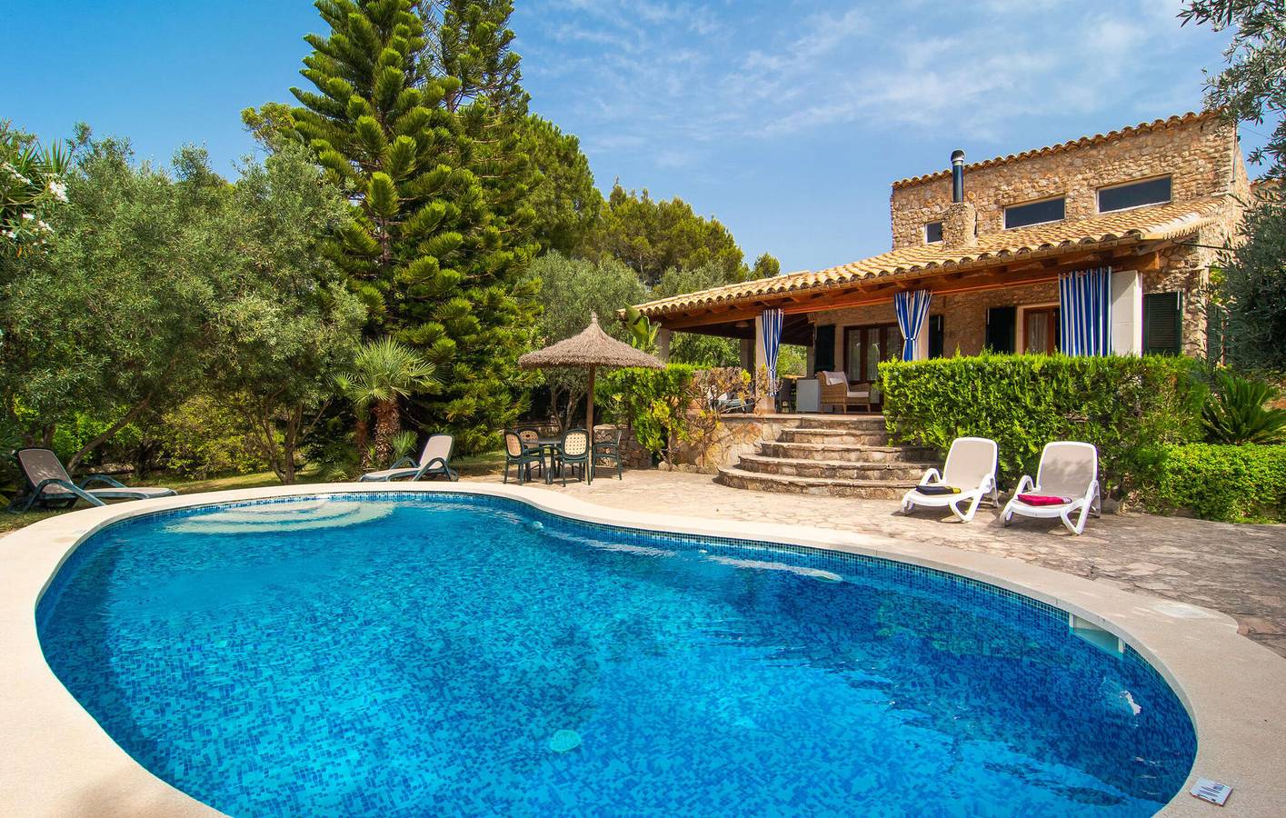 Moderno Apartamento con Piscina, Terraza y WiFi en Biniamar in Inca, Interior de Mallorca