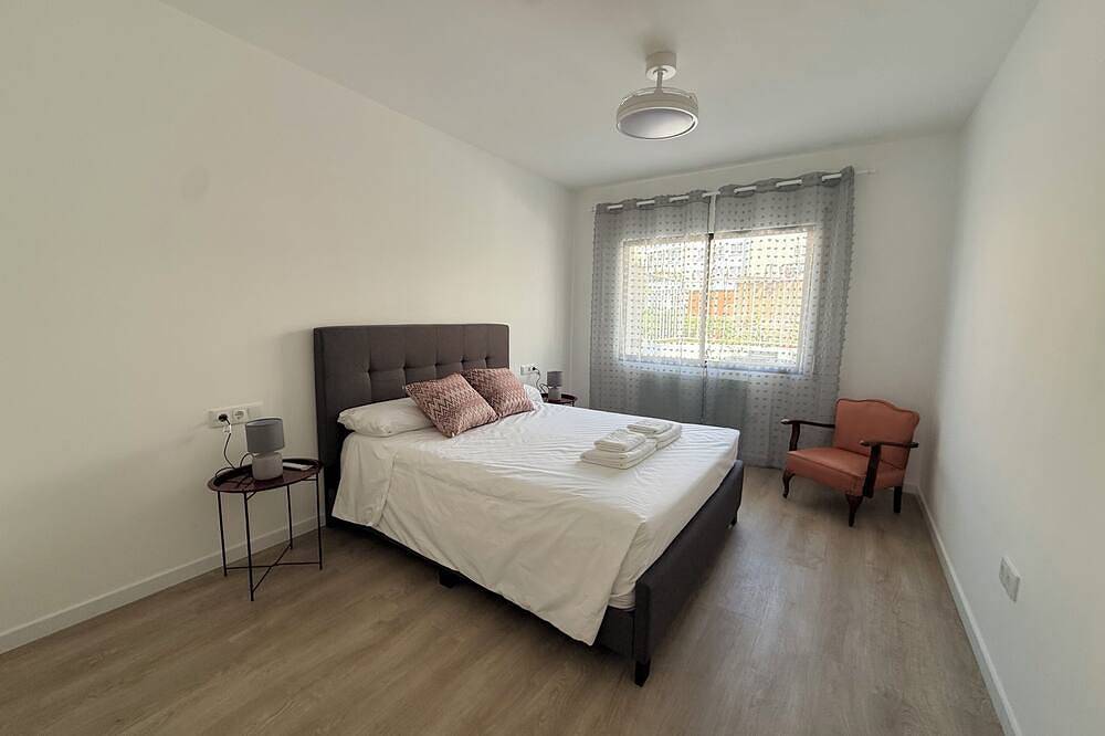 Appartement entier, Excellent 3-bedroom apartment in Foz in the center of town near the beach in Foz, A Mariña Lucense