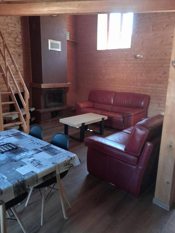 Gîte pour 8 personnes, avec vue à Montségur - 2