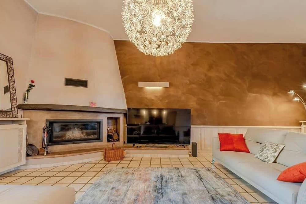 Villa avec piscine 8 pers proche Perpignan in Saleilles, Mediterranean Coast (France)