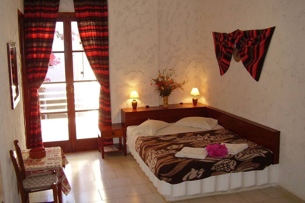 Summer Lodge Double Room C - weekly rental in Maleme, Chania region