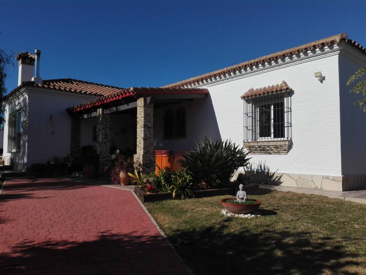 Villa 'Embrujo' con piscina privada, terraza privada y Wi-Fi in Chiclana de la Frontera, Costa de la Luz