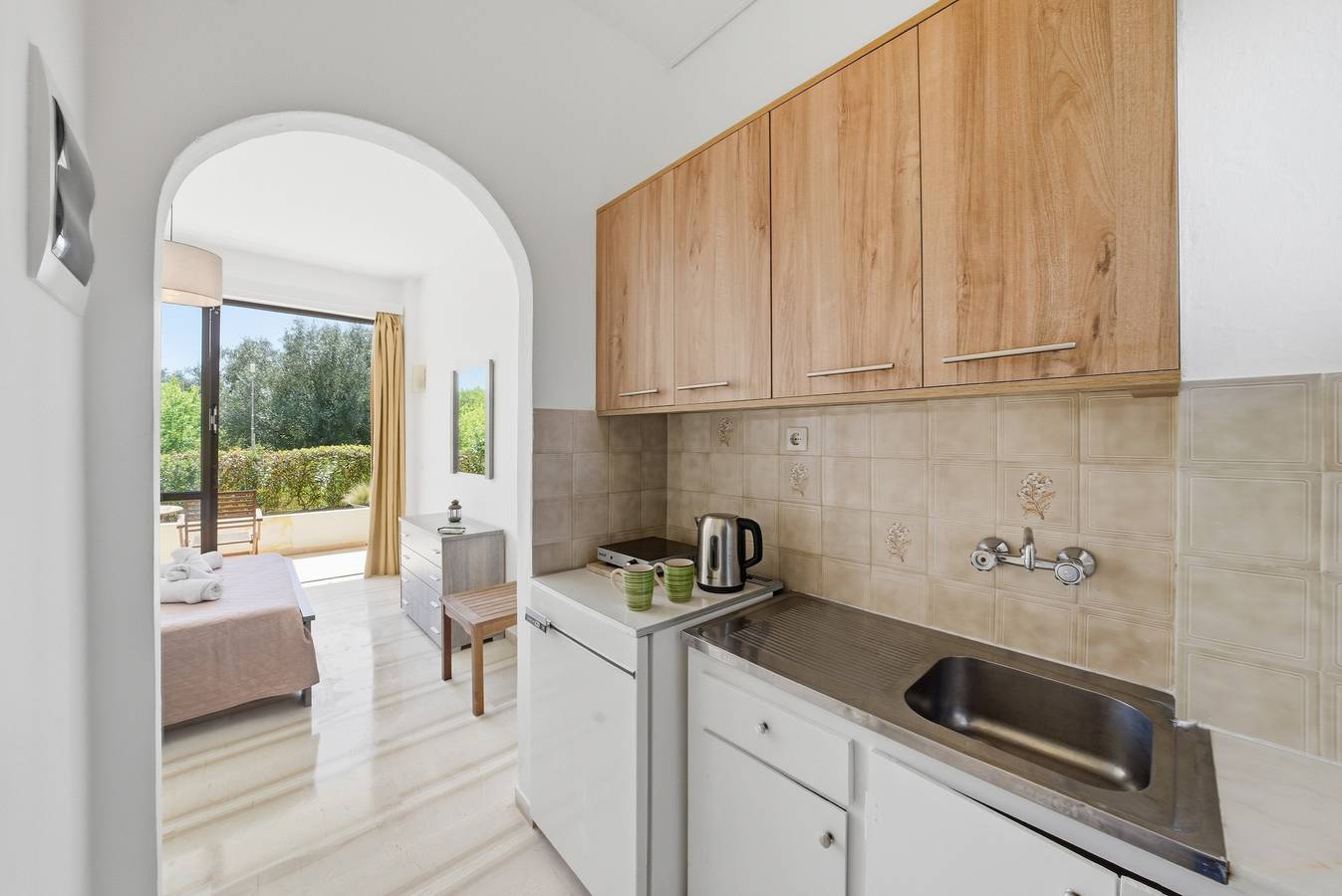 Studio entier, Appartement 'Alexandra Studio 3' avec balcon privé et Wi-Fi. in Corfou
