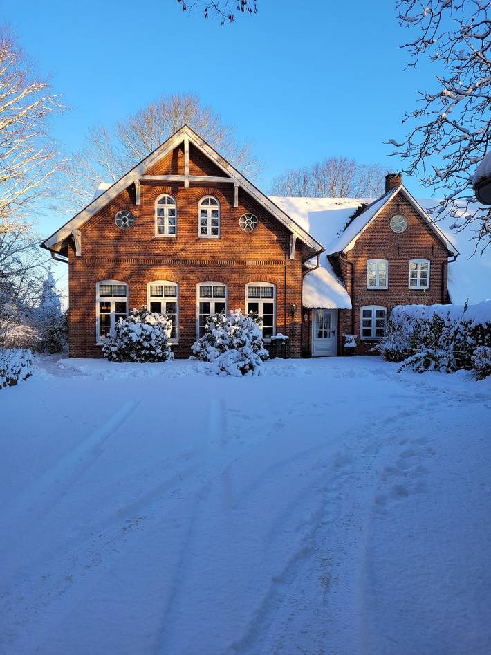 Ganzes Studio, 'Kleine Ferienwohnung' mit gemeinsamer Terrasse, gemeinsamem Garten und Wi-Fi in Leck, Grünes Binnenland