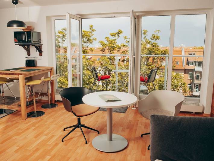 Ferienwohnung für 3 Personen, mit Balkon und Ausblick in Erfurt - 2