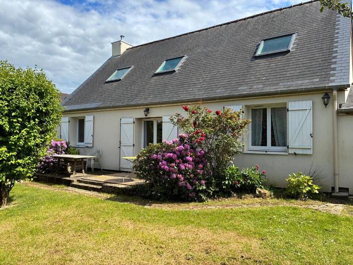 Location de vacances pour 9 personnes, avec Terrasse et Jardin à Bavent