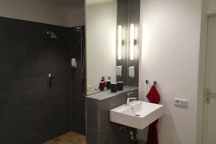 Ferienwohnung für 2 Personen, mit Sauna und Whirlpool sowie Garten in Naturpark Lauenburgische Seen - 3