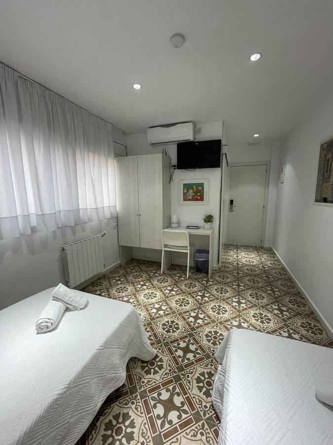 Hostal Nova Barcelona in Sants-Montjuïc, Βαρκελώνη