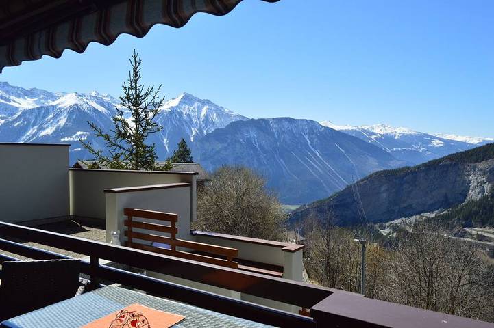 Gîte pour 3 personnes, avec balcon à Albinen