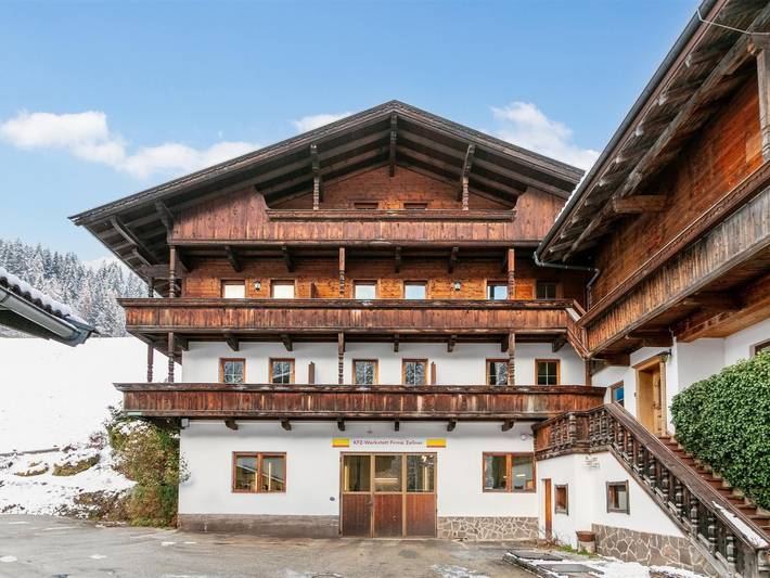 Ferienwohnung für 15 Personen, mit Balkon in Alpbach