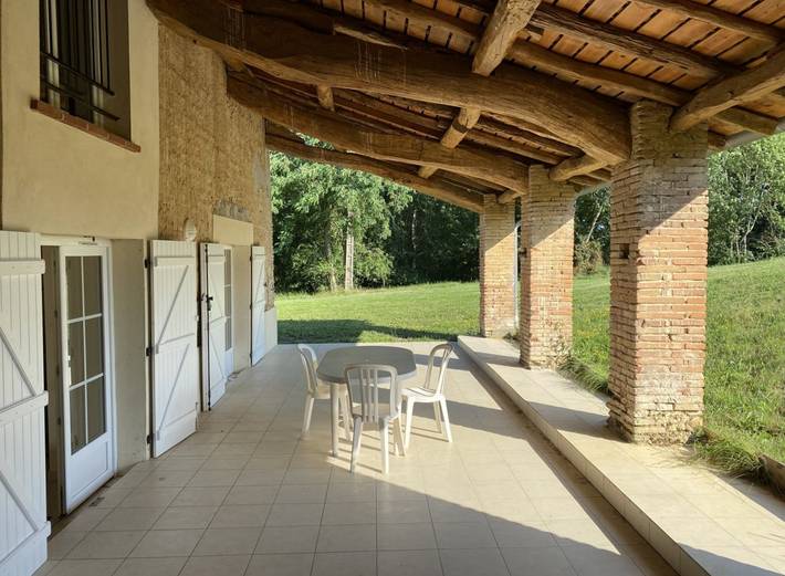 Gîte pour 7 personnes, avec piscine ainsi que jardin et terrasse dans le Tarn - 3