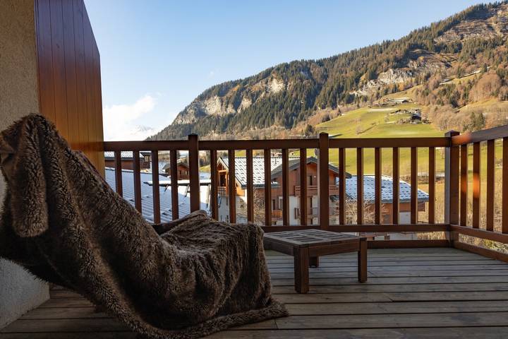 Gehele studio, 12 Mn Megève Studio Comfort' met uitzicht op de bergen & zwembad in Flumet, Albertville en omgeving