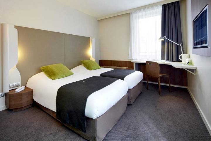 Hôtel pour 4 personnes, avec terrasse à Annemasse - 3