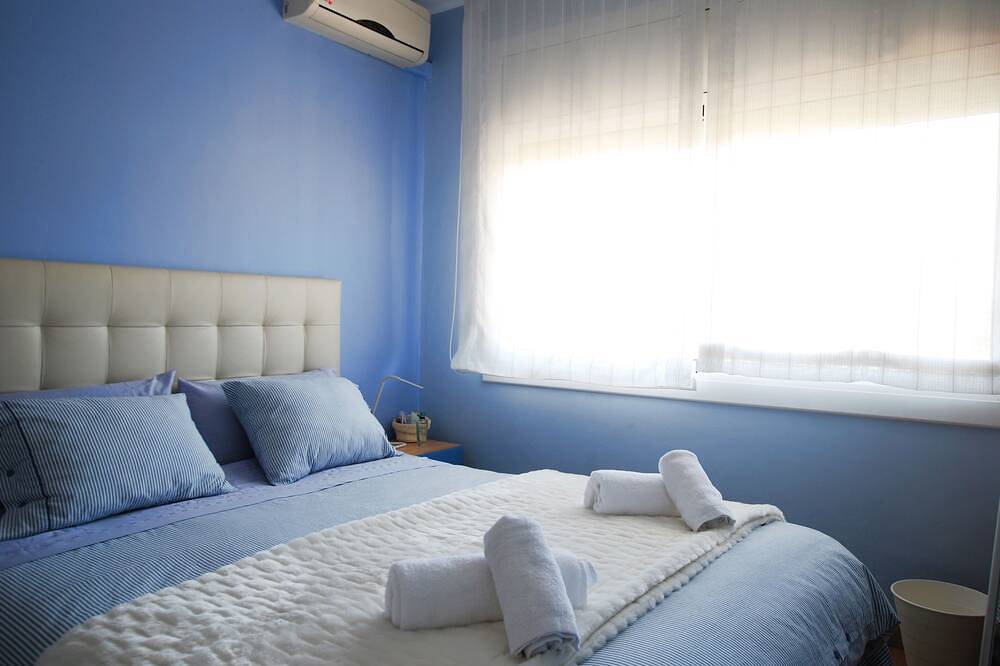 \"The Lemon Tree Home\" Villa with private pool and garden in Premià de Dalt in Premià de Dalt, Costa del Maresme