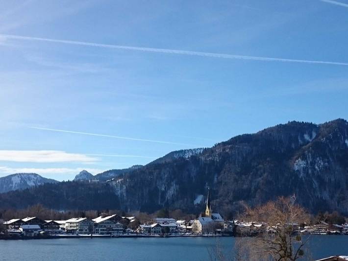 Ferienwohnung für 3 Personen, mit Balkon und Seeblick am Tegernsee