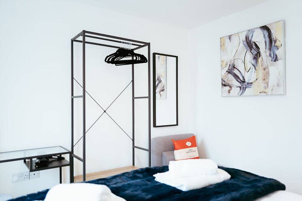 Ganze Wohnung, The Dickens Den | 1 Bed Flat in Rochester for 4 in Rochester, Kent Downs