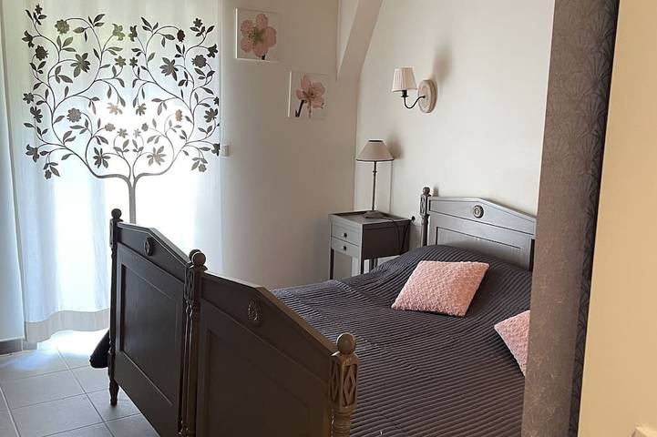 Location de vacances pour 12 personnes, avec terrasse et jardin, animaux acceptés à Camboulit - 4