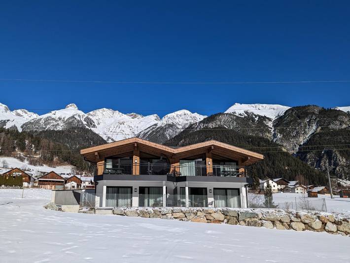 Ferienwohnung für 4 Personen, mit Terrasse in Pettneu am Arlberg