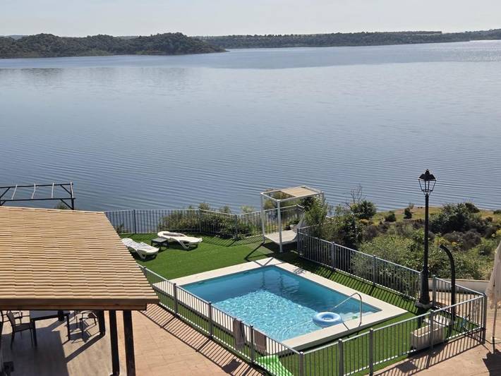 Maison de campagne pour 7 personnes, avec jardin ainsi que jacuzzi et piscine, adapté aux familles à Almodóvar del Río - 2