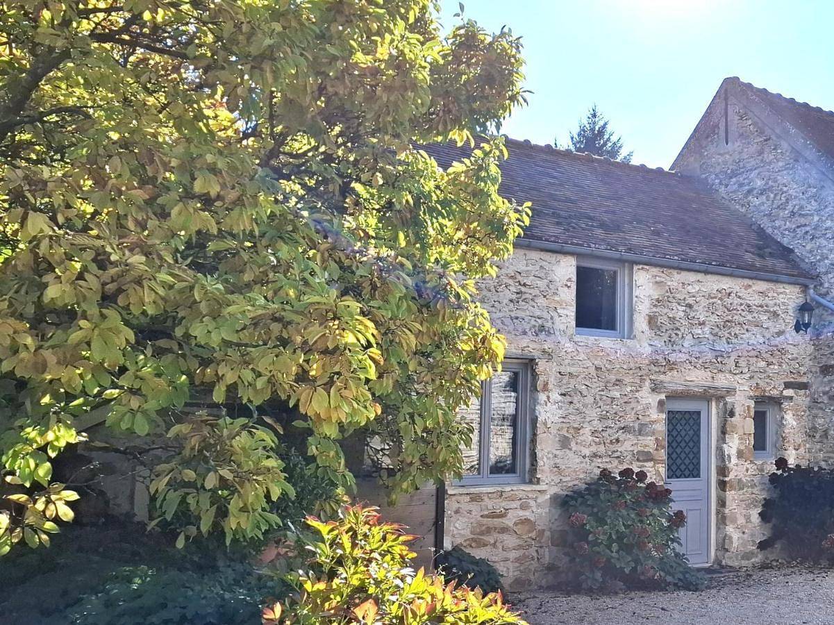 Meulière de Charme in Maincy, Seine-et-Marne