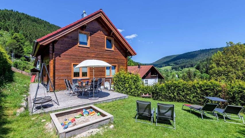 Ferienhaus für 14 Personen, mit Whirlpool und Garten sowie Sauna - 1