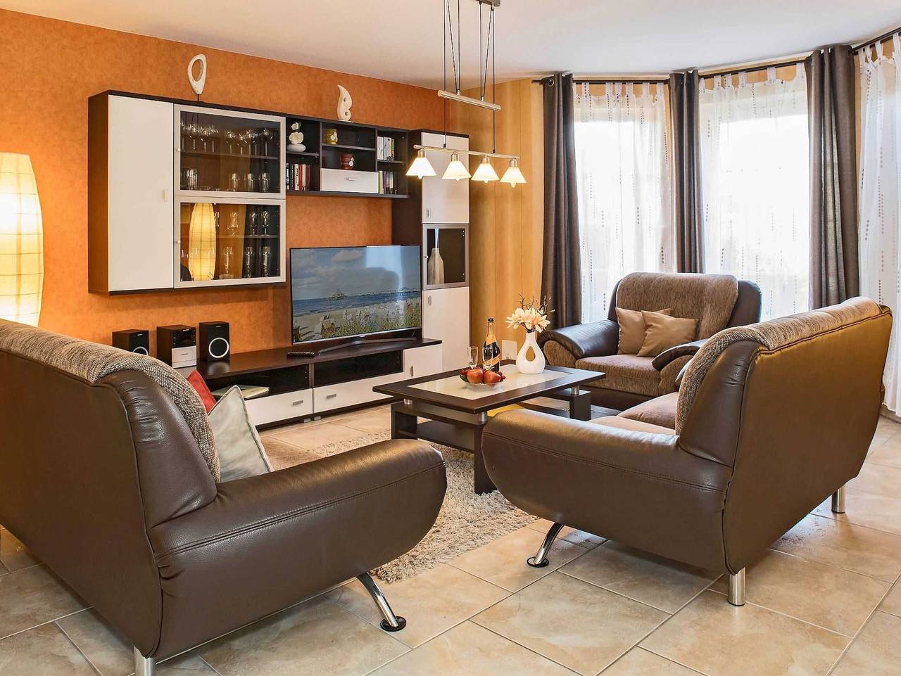 Ganze Ferienwohnung, Ferienhaus Sonneneck 110m² mit großem Garten und Grill - Fewo in Drei Kaiserbäder, Heringsdorf