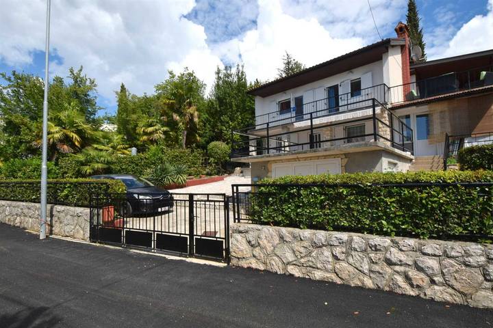 Apartament wakacyjny dla 4 osób, z Balkon w Njivice