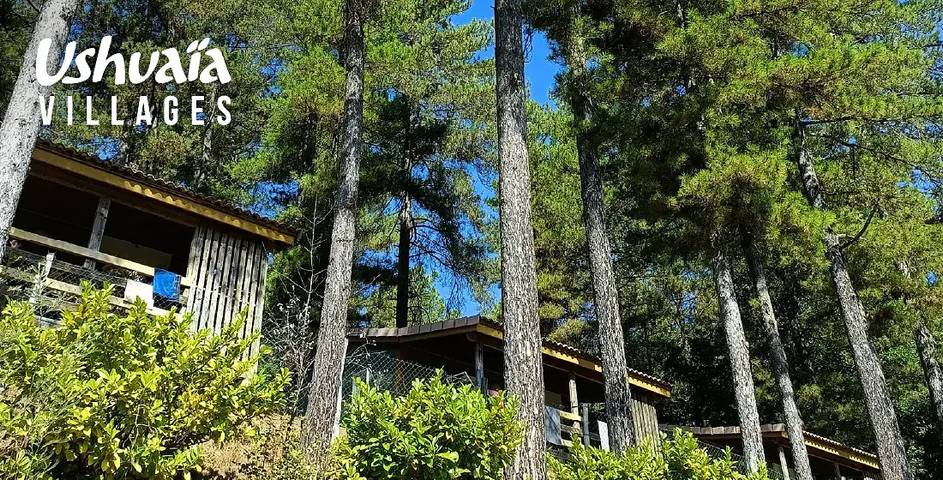 Chalet pour 4 personnes, avec piscine et terrasse en Ardèche