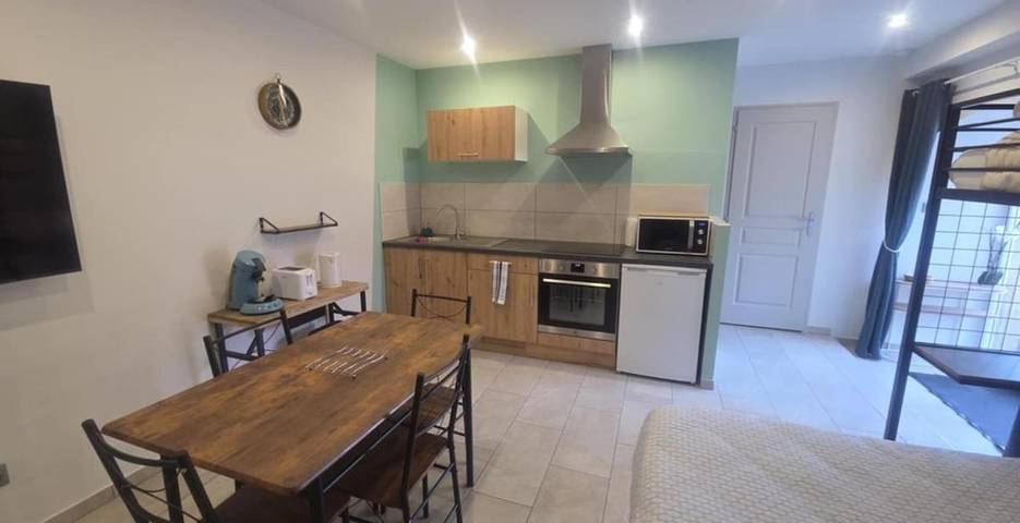 Gîte pour 3 personnes, avec terrasse à Solignac-sur-Loire - 4