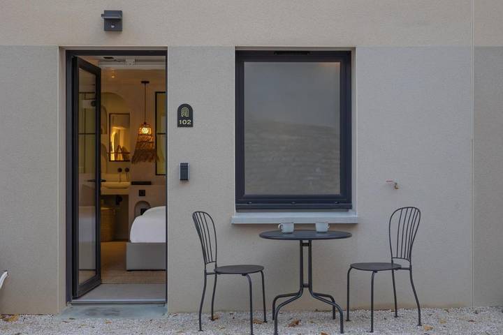 Location de vacances pour 2 personnes, avec terrasse et jacuzzi dans Gare de Dijon-Ville - 4