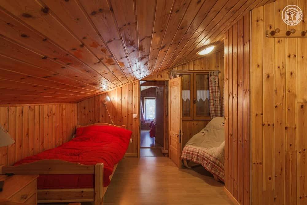 Les Colombieres - Chamois in Bonneval-sur-Arc, Saint-Jean-de-Maurienne region