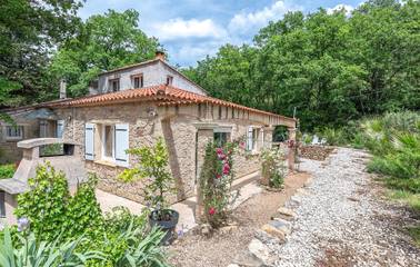Gîte pour 7 personnes, avec piscine et jardin à Le Val