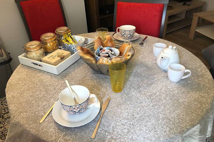 Apartamento entero, In the heart of the Sologne, single-storey apartment with patio in Romorantin-Lanthenay, Sologne