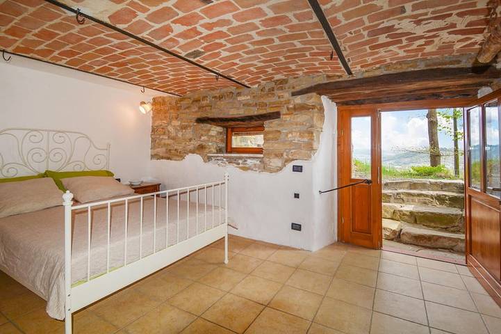 Gîte pour 3 personnes, avec piscine à Monastero Bormida - 2