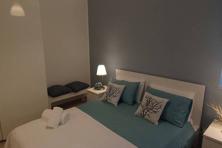 Appartamento intero, Le Sorelle 1 Casa Vacanze vicino Taormina in Santa Teresa di Riva, Provincia di Messina
