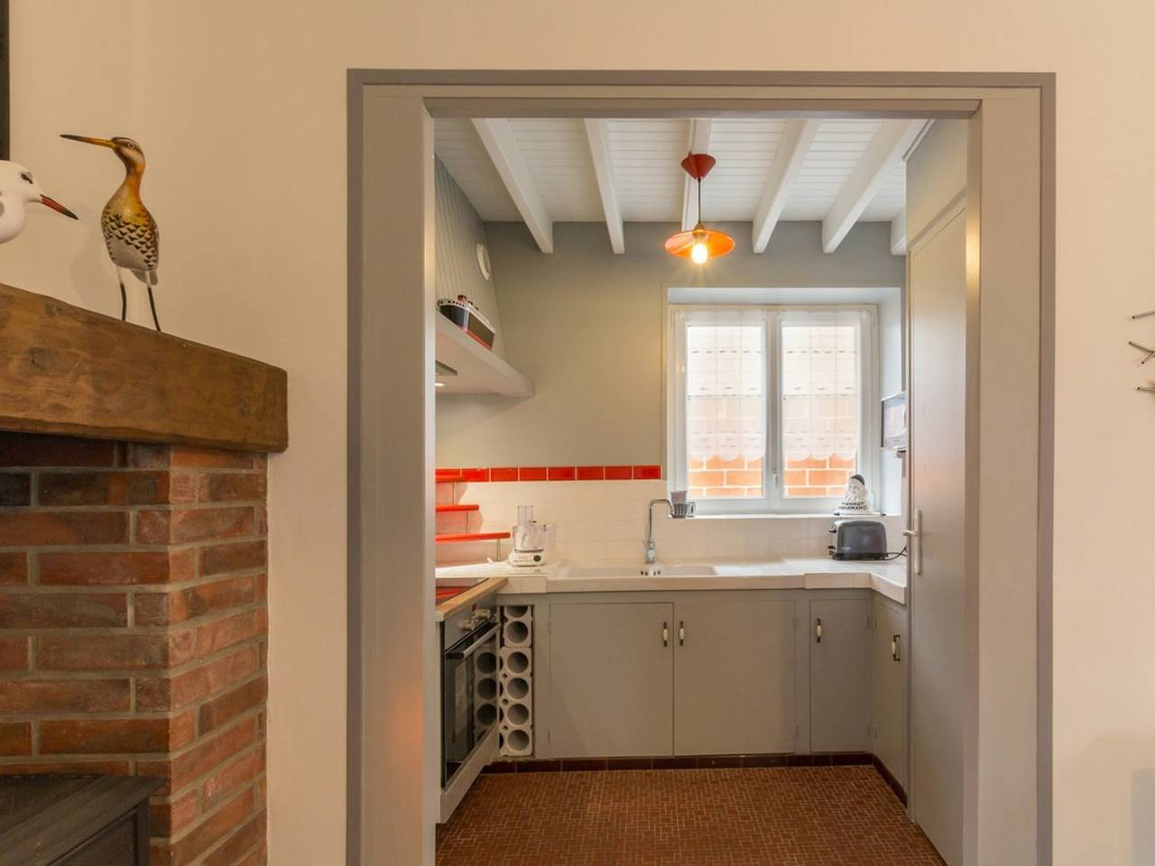 Casa encantadora con jardín cerrado, wifi, admite mascotas y aparcamiento in Saint-Pair-sur-Mer, Côte de la Déroute