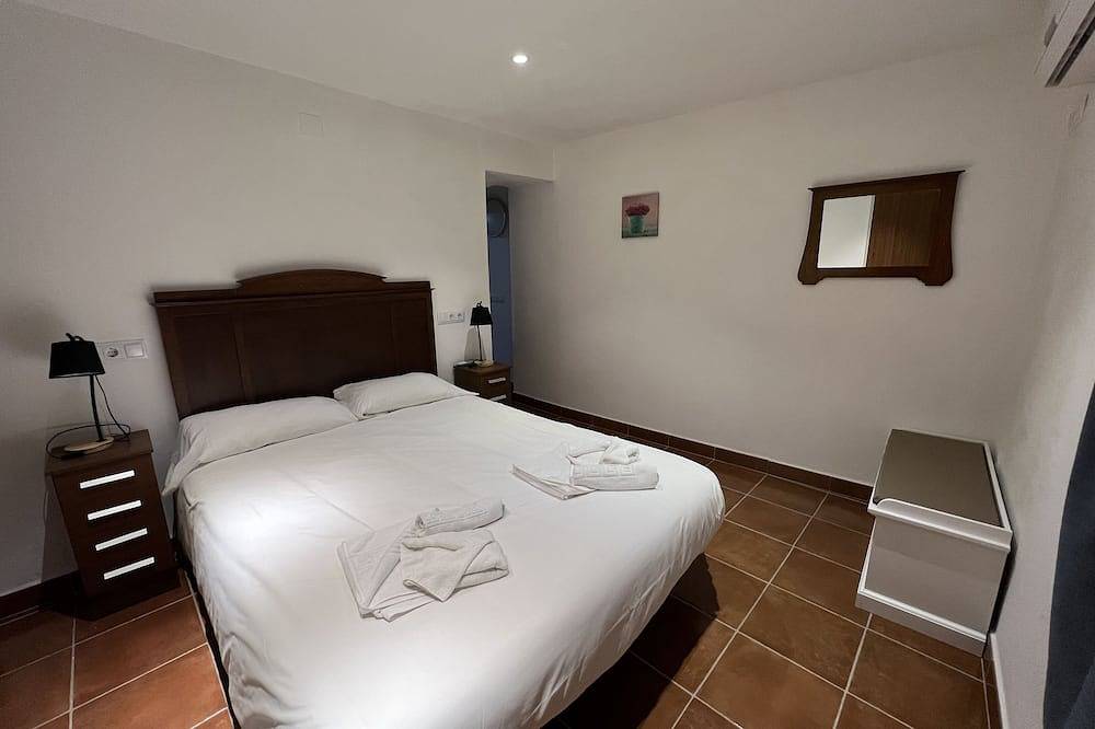 Villa 500m from the beach. Private pool. in Teulada (Spain), Costa Blanca