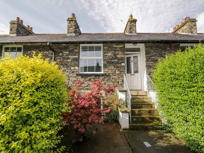 Log cabin for 6 people, with garden in Windermere