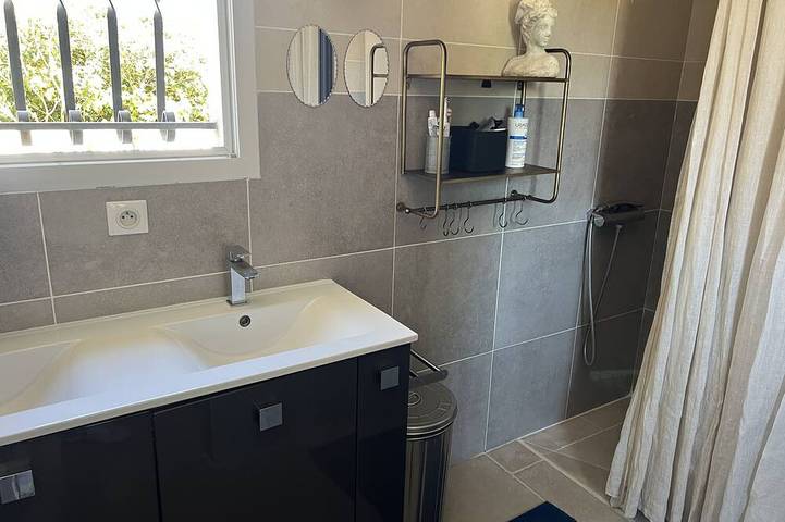 Location de vacances pour 10 personnes, avec jardin et terrasse à Paulhan (Hérault) - 3