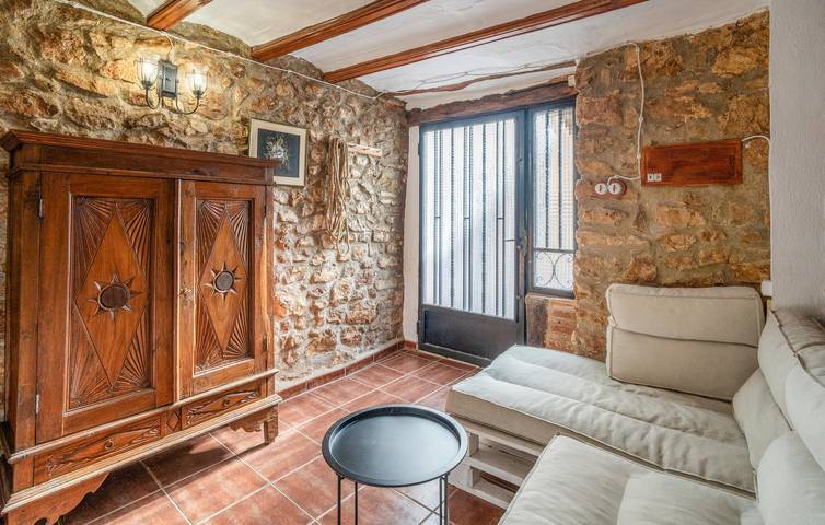 Location de vacances pour 6 personnes, avec terrasse à Cabanes - 2