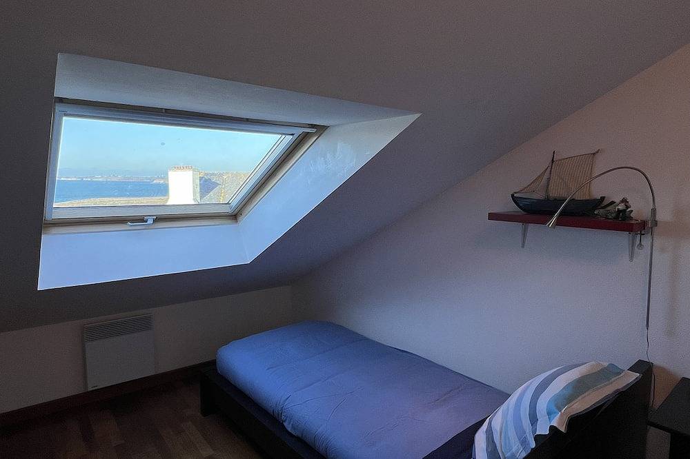 Appartement entier, Appart avec vue sur le port, Kermorvan et la plage des Blancs Sablons in Le Conquet, Région de Brest