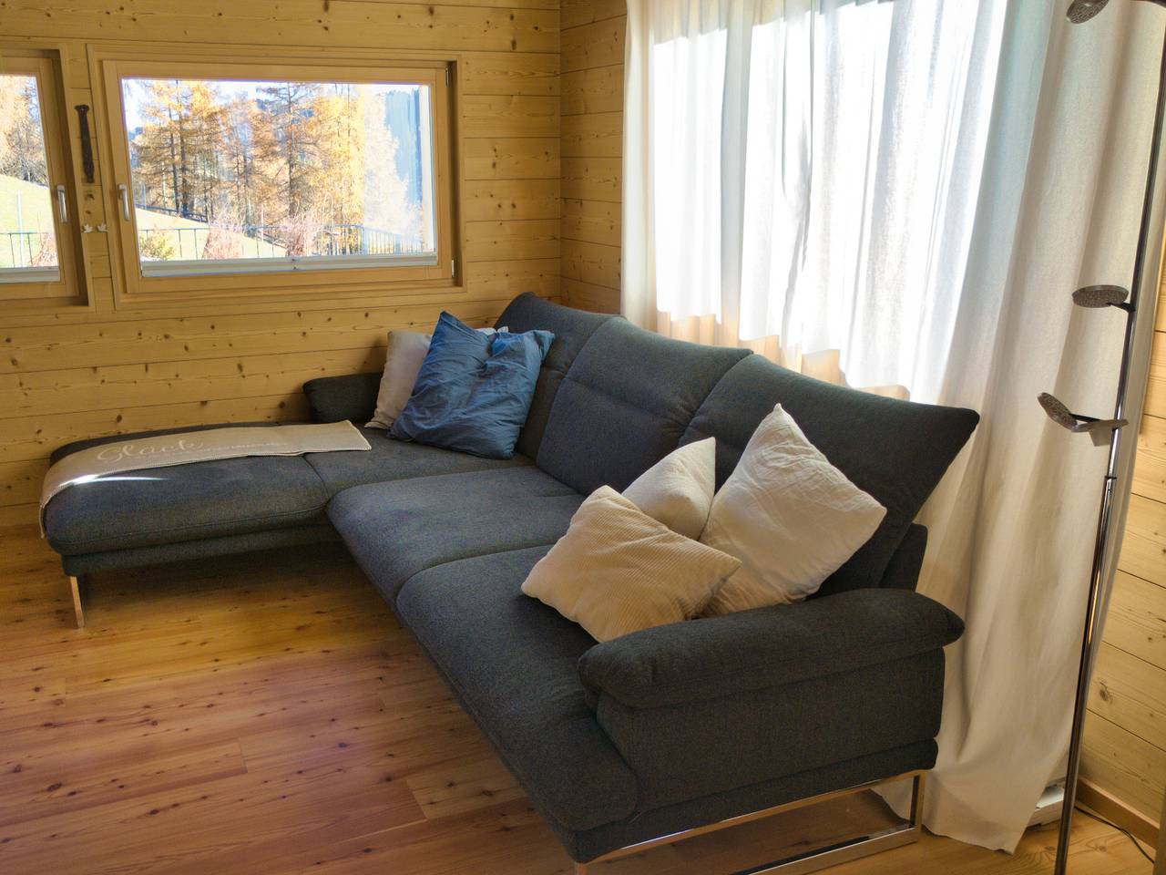 Ferienhaus Mittligada - 4.5 Zimmer Ferienhaus für max. 5 Pers. in Safiental, Lepontinische Alpen
