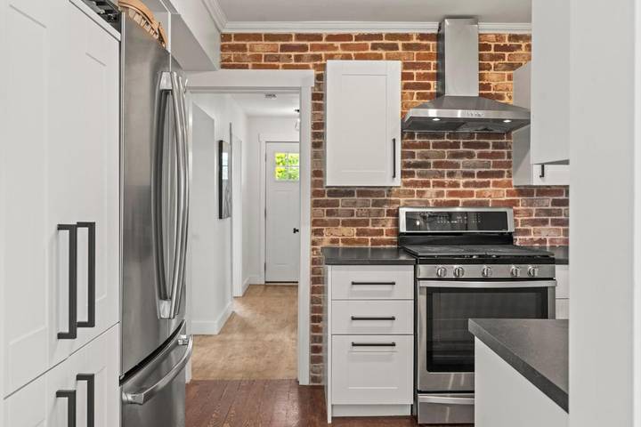 Location de vacances pour 8 personnes, avec sauna ainsi que jardin et jacuzzi, animaux acceptés à Vernon - 4