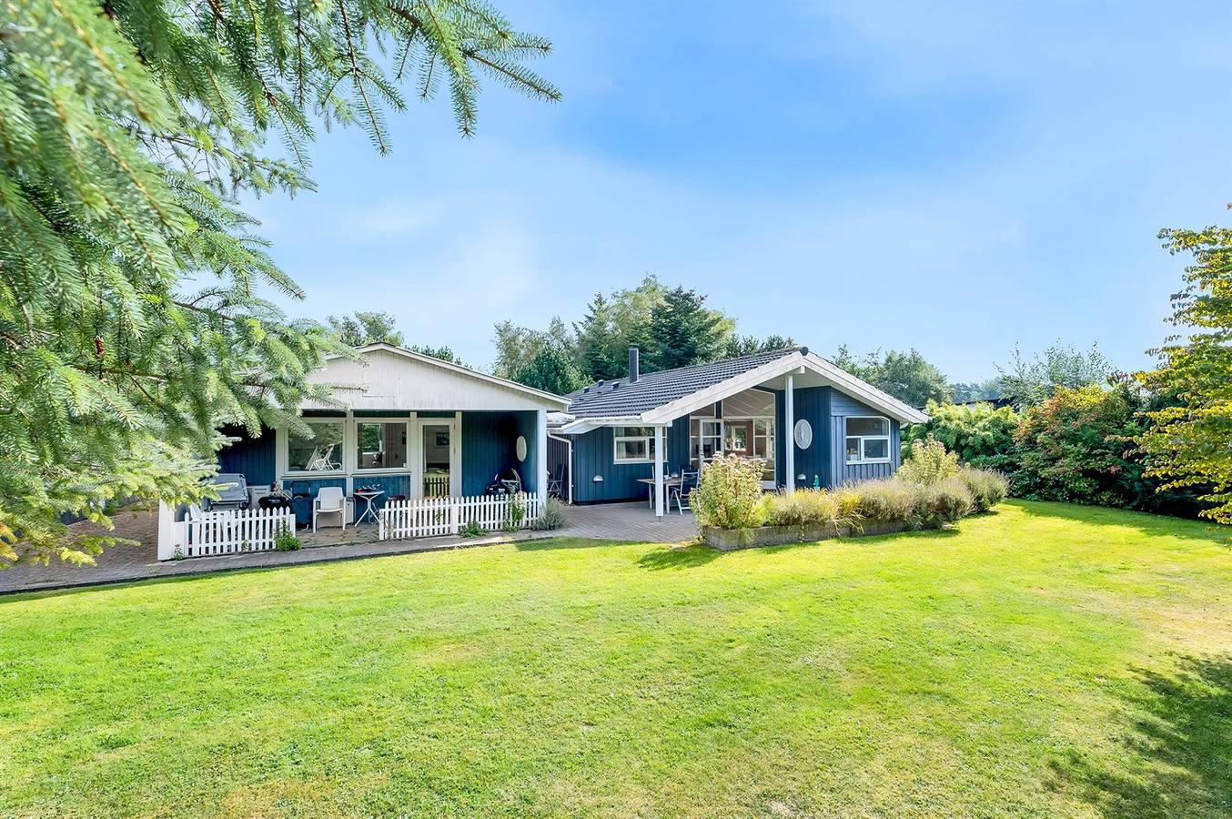 Pet friendly home in Væggerløse with sauna in Marielyst, Swedish Baltic Sea