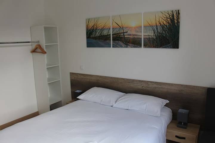 Gîte pour 8 personnes, avec terrasse à Givet (homonymie) - 2